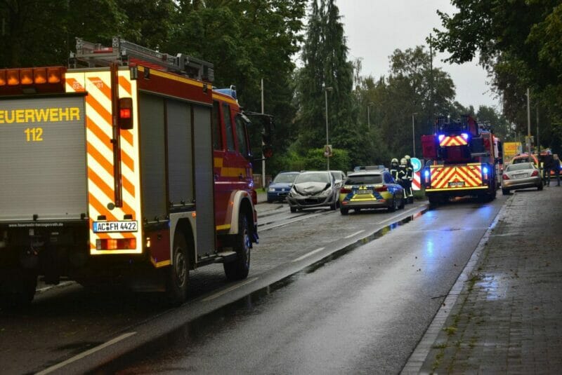 Herzogenrath: Verkehrsunfall zwischen zwei PKW