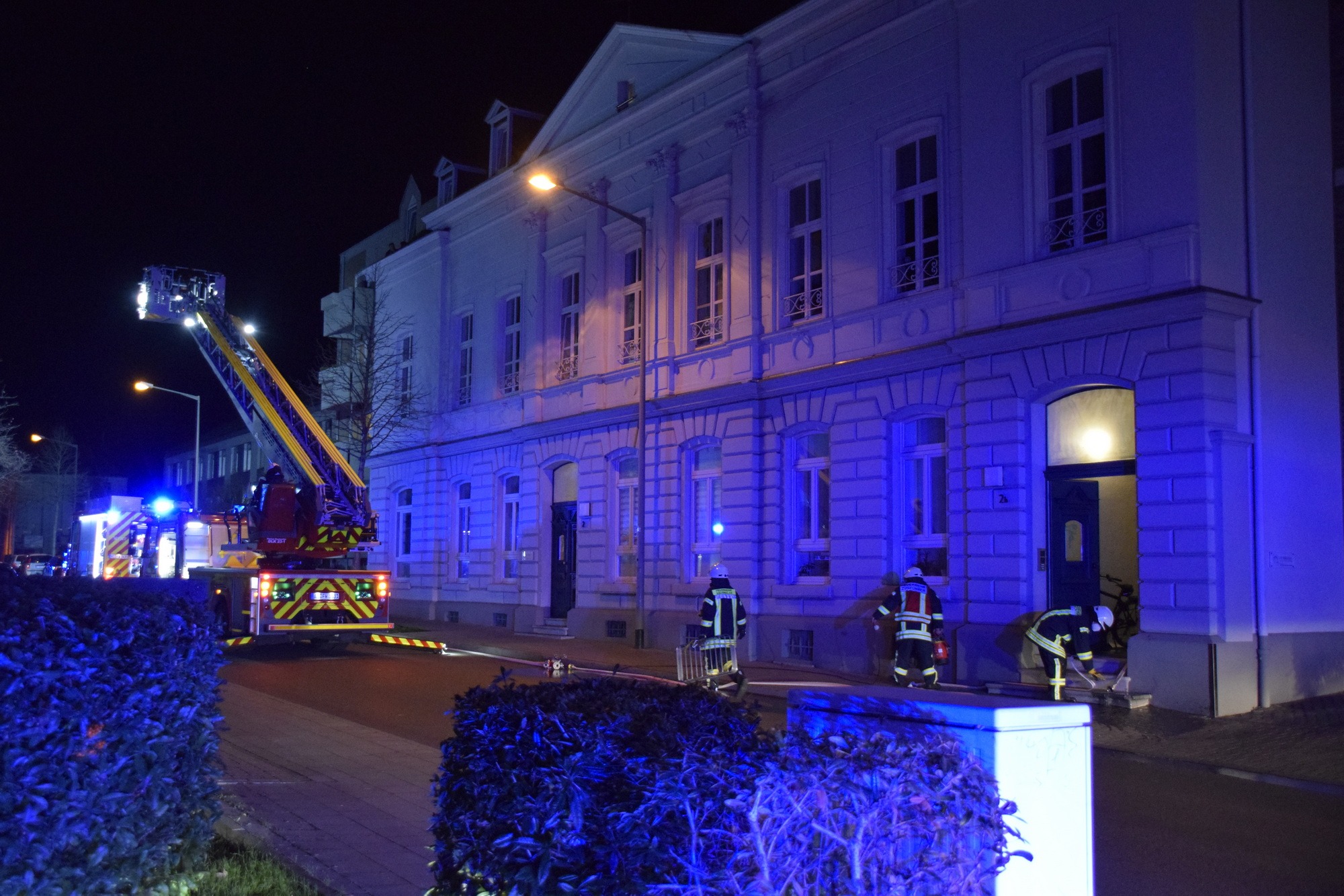 Brandeinsatz in der Hehlrather Straße, Eschweiler 12-11-2020