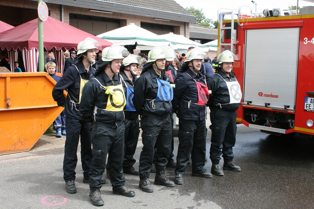 Leistungsnachweis der Feuerwehren der Städteregion Aachen 2011 in Baesweiler