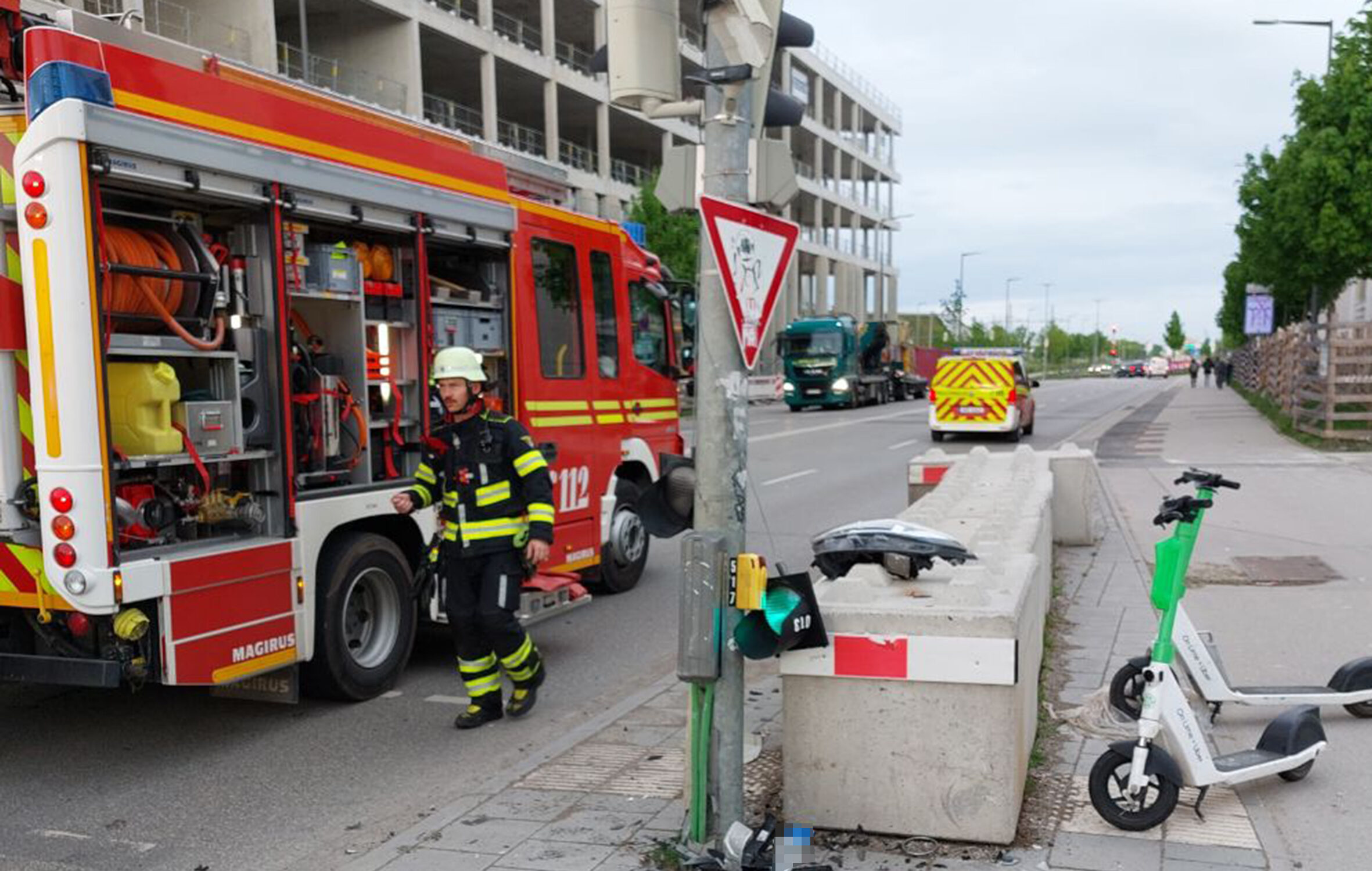 München: Schwerverletzter durch Verkehrsunfall