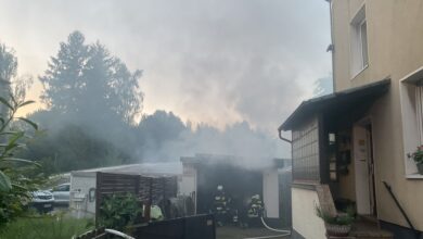 Dortmund: Garage, Gartenhaus und Motorräder werden Opfer der Flammen