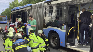 München: Busunfälle fordern Münchner Einsatzkräfte