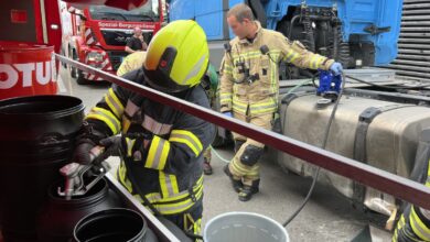 Reichenau: Nach Unfall läuft aus LKW-Tank Diesel aus